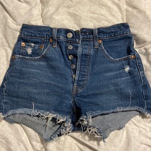 Levi’s shorts